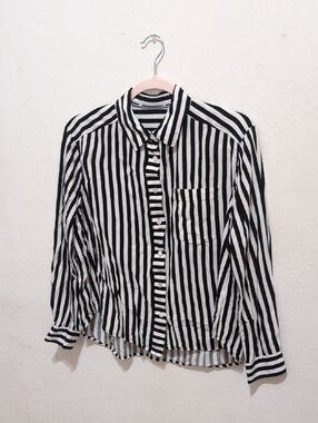 Black & White Vertical Stripe Button-Up Shirt